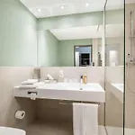 Elaya Oberhausen, Trademark By Wyndham ホテル 4*