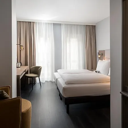Hotel Elaya Oberhausen, Trademark By Wyndham 4*