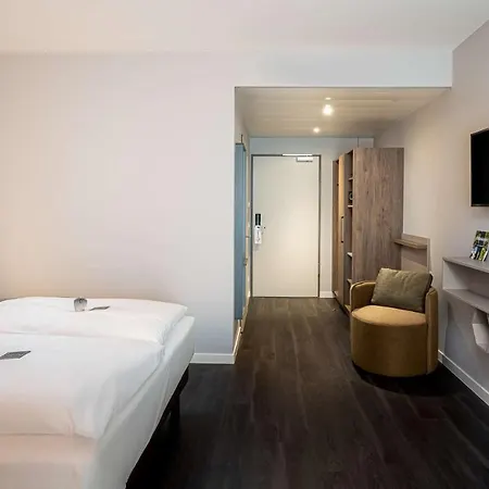 Elaya Oberhausen, Trademark By Wyndham Hotel 4*
