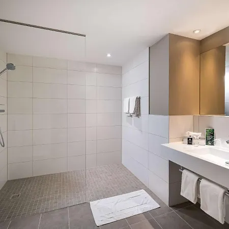 Elaya Hotel 4*