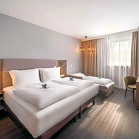 Elaya Oberhausen, Trademark By Wyndham Hotel