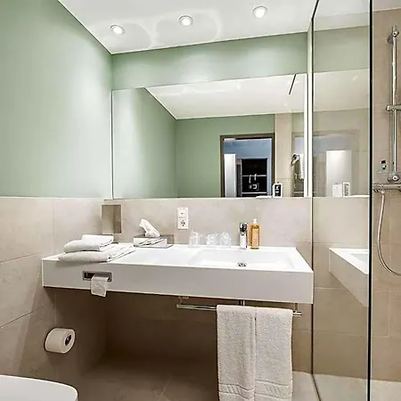 Elaya Oberhausen, Trademark By Wyndham Hotel 4*
