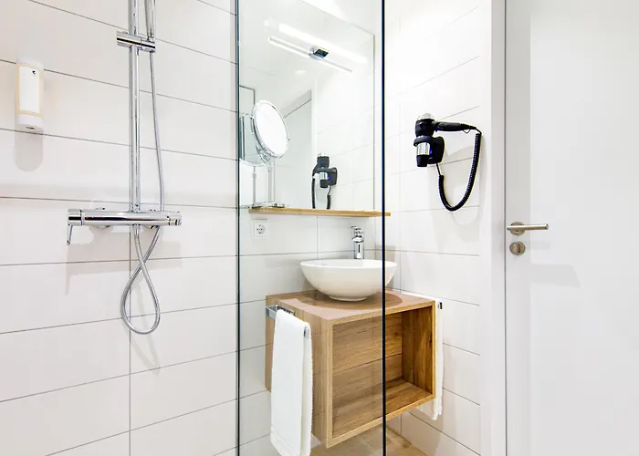 Elaya Oberhausen, Trademark By Wyndham 4* オーバーハウゼン