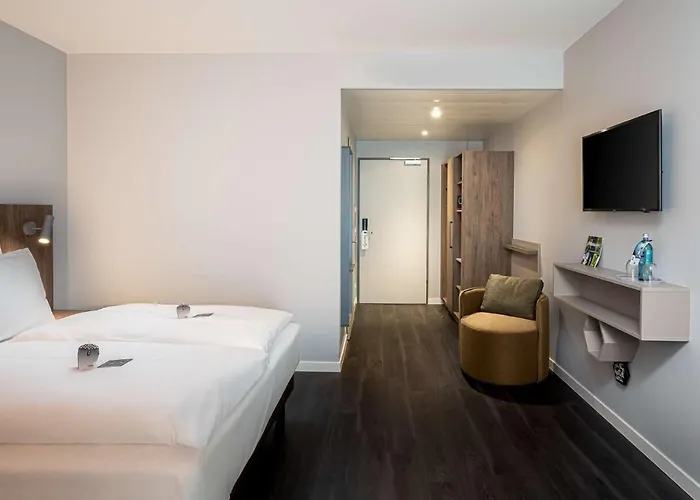 Elaya Oberhausen, Trademark By Wyndham Hotel 4*