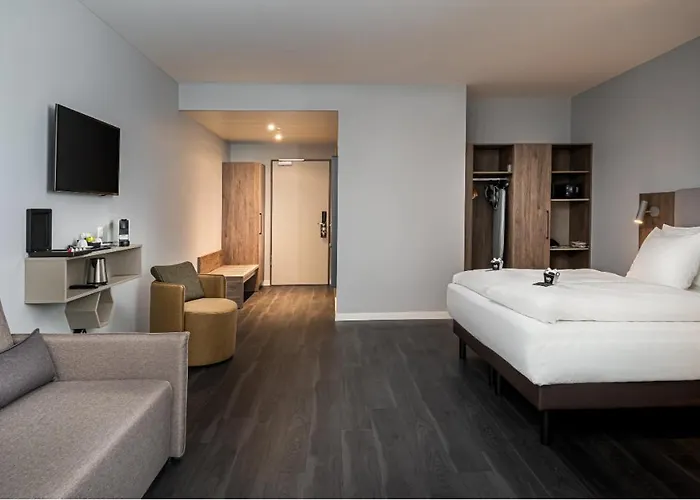 Elaya Oberhausen, Trademark By Wyndham Szálloda 4*