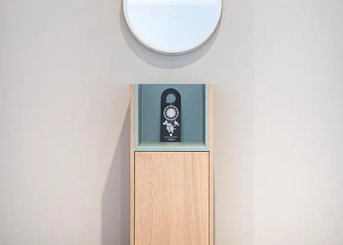 Elaya Oberhausen, Trademark By Wyndham